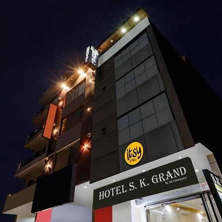 Hôtel Itsy By Treebo - Sk Grand - Sector 80 Mohali à Sohāna Extérieur photo
